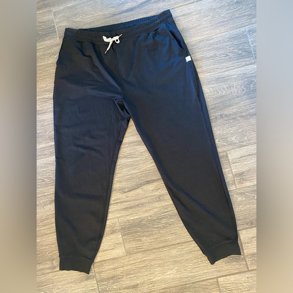 Vuori Black Relaxed Joggers Light weight XXL Black Men’s